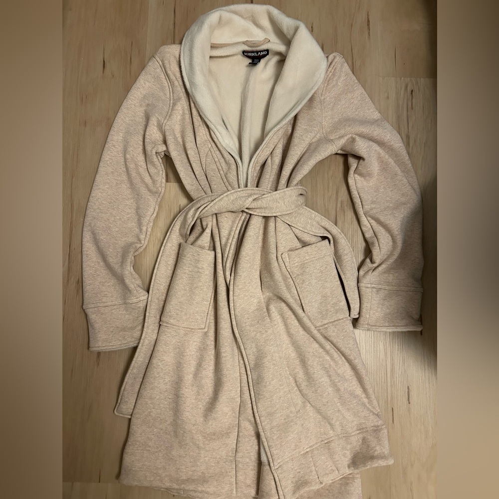 kirkland cozy fleece women’s robe